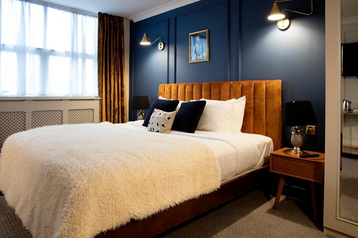 Hotel Cromwell Stevenage Kültér fotó